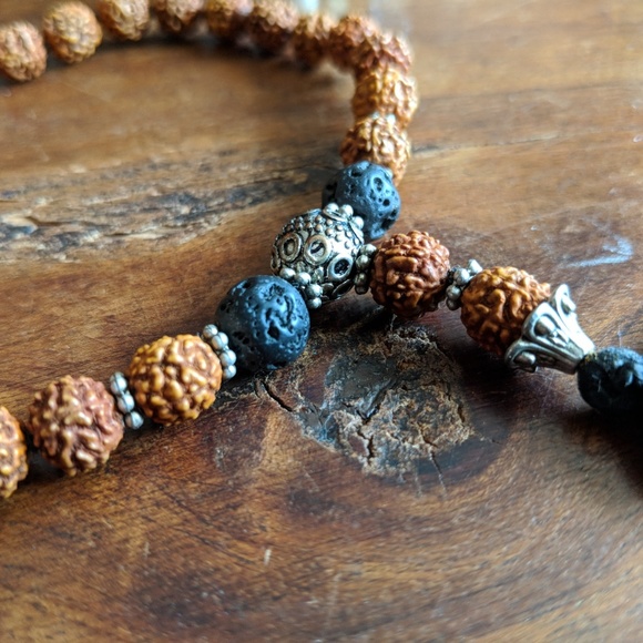 Mala Bracelet: Rudraksha & Lava Stone! - Picture 4 of 4
